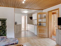 Holiday Home in Schtsnbrunn With Garden