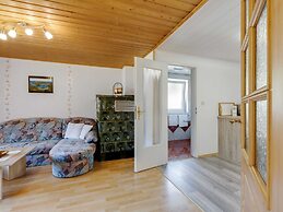 Holiday Home in Schtsnbrunn With Garden