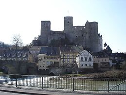 Apartment With Private Terrace in Runkel