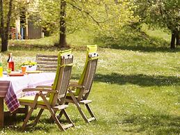 Modern Holiday Home in Pescia Tuscany