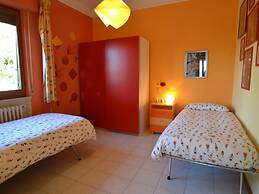 Modern Holiday Home in Pescia Tuscany