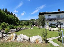 Apartment in Koettmannsdorf Near Bathing Lakes