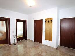 Apartment in Koettmannsdorf Near Bathing Lakes