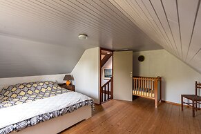 Modern Holiday Home in Plouhinec