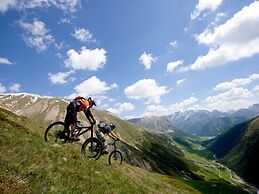 Apartment 1 in Baita Near the Ski Lifts