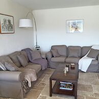 Villa in Ampus With Panoramic Views & Pool