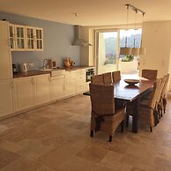 Villa in Ampus With Panoramic Views & Pool