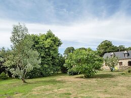 Charming Stay in Pont-croix