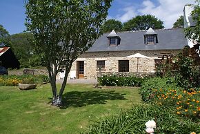 Charming Stay in Pont-croix