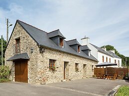 Charming Stay in Pont-croix