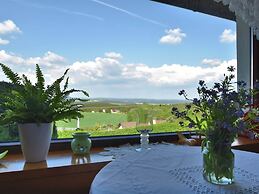 Quiet Getaway Near Ilmenau