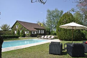 Mansion in Charrin by Loire With Pool