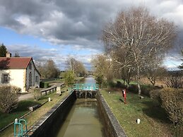 Mansion in Charrin by Loire With Pool