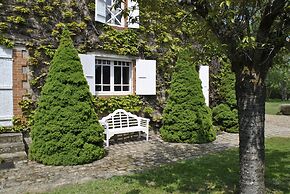 Mansion in Charrin by Loire With Pool