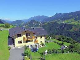 Snug Farmhouse in Taxenbach near Cross Country Skiing