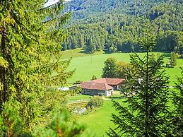 Cozy Chalet in Molln With Garden