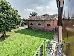 Apartment in Veneto With Shared Pool