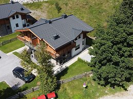 Chalet in Muehlbach am Hochkoenig With Sauna
