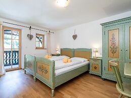 Spacious Villa in Zell am See near Ski Area