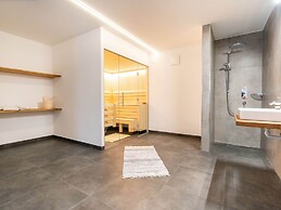 Luxury Chalet in Bad Hofgastein With Sauna