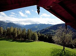 Spacious Cottage near Ski Area in Wagrain