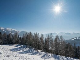 Spacious Cottage near Ski Area in Wagrain