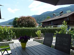 Detached Chalet Close to the ski Area