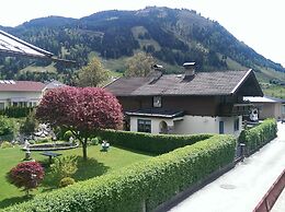 Detached Chalet Close to the ski Area