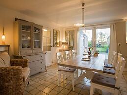 Spacious Holiday Home in Groede