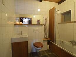 Holiday Home in Wellerlooi With Garden