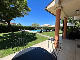 Villa in Tuscany With Private Pool & Views