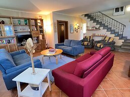 Belvilla by OYO Villa a Loro Ciuffenna