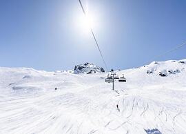 Apartment in Aschau im Zillertal With Balcony