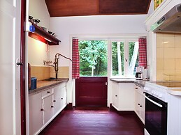 Cozy Holiday Home near Forest in Zuidwolde