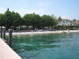 Belvilla by OYO Casa Monaga