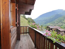 Cozy Chalet in Chrixacher near Forest