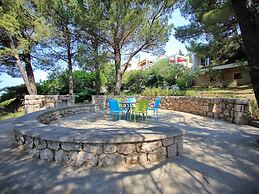 Fantastic Holiday Home With Amazing Garden, Private Pool, Directly on 