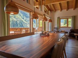 Modern Chalet With Sauna