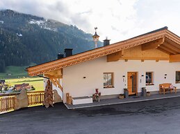 Apartment in Zillertal Arena ski Area With Sauna