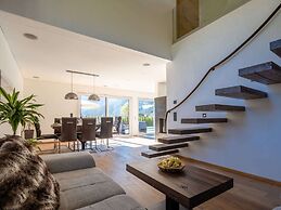 Chalet in Neukirchen am Grossvenediger With Pool