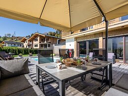 Chalet in Neukirchen am Grossvenediger With Pool