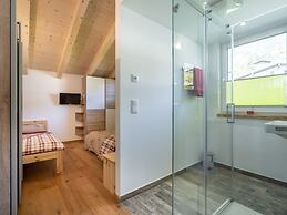 Chalet in Neukirchen am Grossvenediger With Pool