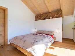 Chalet in Neukirchen am Grossvenediger With Pool