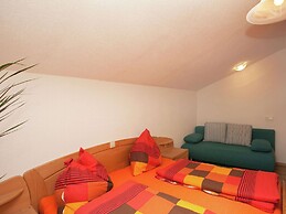 Welcoming Apartment in Hollersbach im Pinzgau near Ski Area