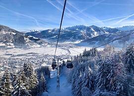 Spacious Apartment near Ski Area in Niedernsill