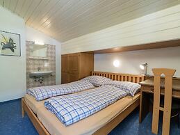 Spacious Apartment near Ski Area in Niedernsill
