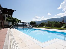 Luxurious Apartment in Furth With Pool