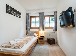 Luxurious Apartment in Furth With Pool