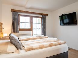 Luxurious Apartment in Furth With Pool