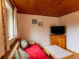 Cozy Holiday Home in Piesendorf near Ski Area